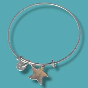 Dune Jewelry Starfish Silver Bangle Bracelet